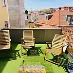 Charming Lisbon Loft With Rooftop Terrace