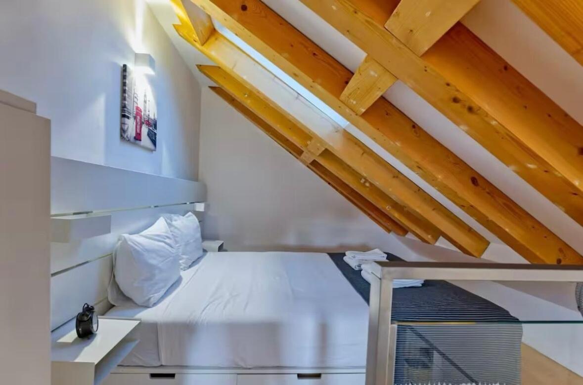 Charming Loft With Rooftop Terrace *