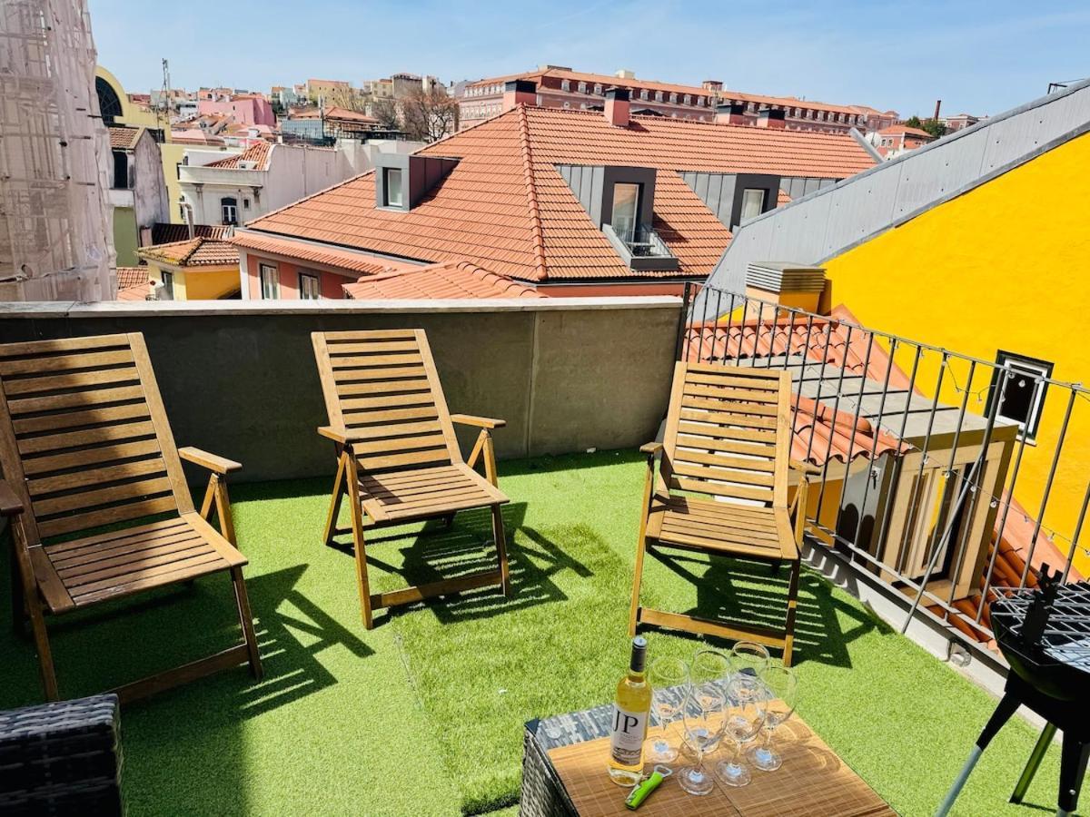 Apartment Charming Loft With Rooftop Terrace Lisbon